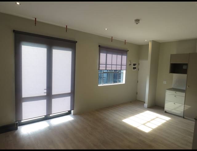 1 BEDROOM APARTMENT TO LET IN PAARDEVLEI